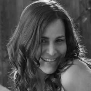 Lori Ferguson Ford – stand-up comedian for hire in Western Canada
